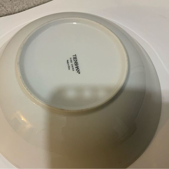 Tienshan “Deck the Halls” Poinsettia Christmas 1ea Serving Bowl 9.25” Fine China - Picture 4 of 6